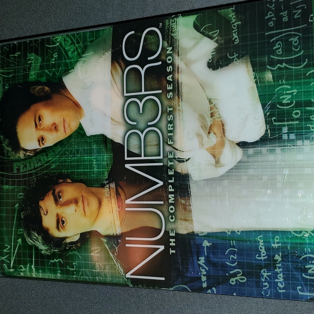 Numb3rs season 1 used